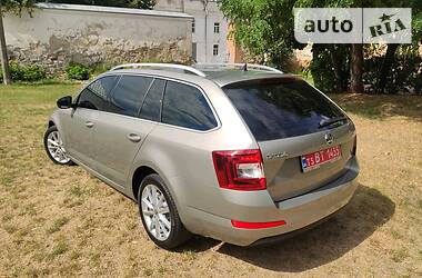 Універсал Skoda Octavia 2015 в 