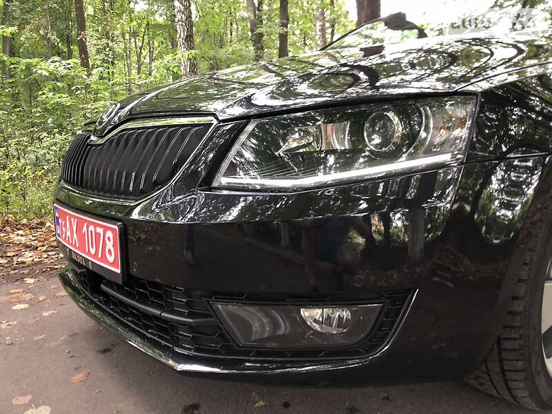 Седан Skoda Octavia 2015 в Козятині
