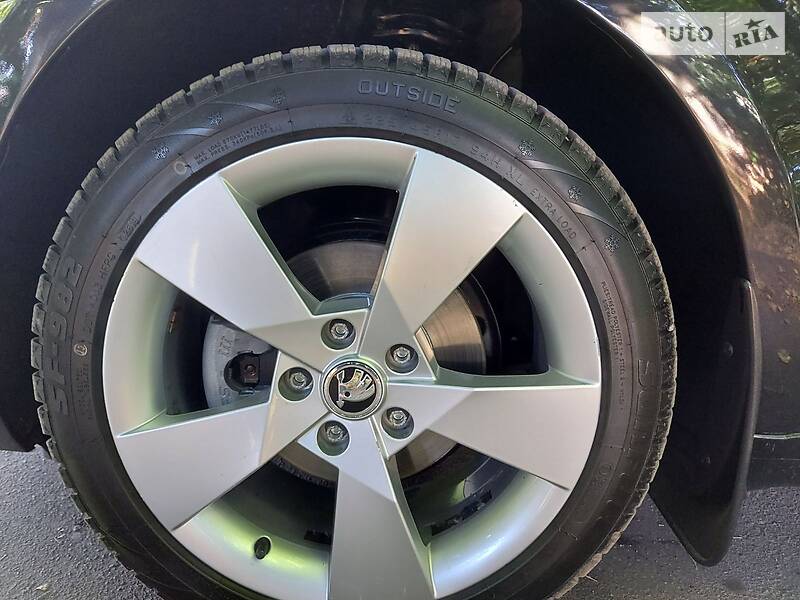 Седан Skoda Octavia 2015 в Козятині