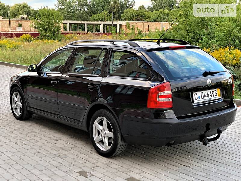 Універсал Skoda Octavia 2006 в Рівному