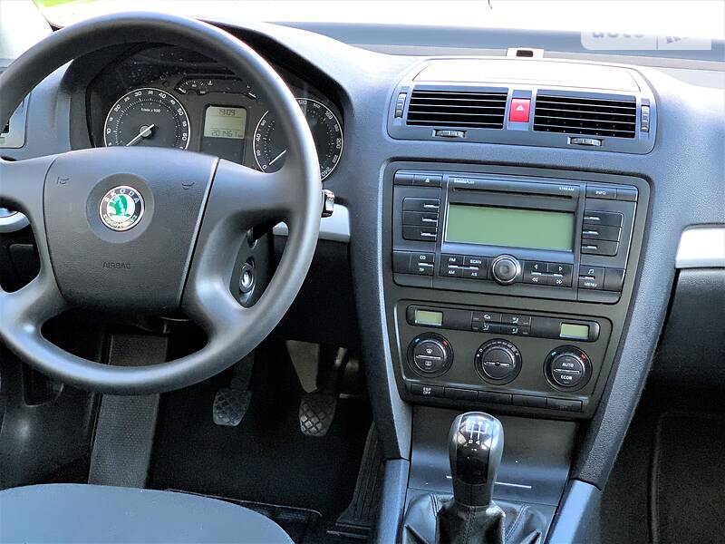 Універсал Skoda Octavia 2006 в Рівному