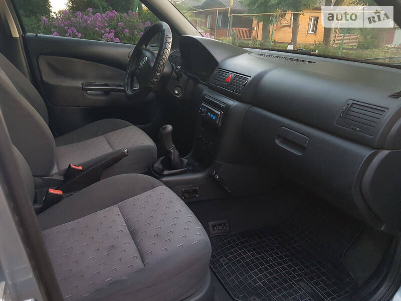 Ліфтбек Skoda Octavia 2004 в Білій Церкві