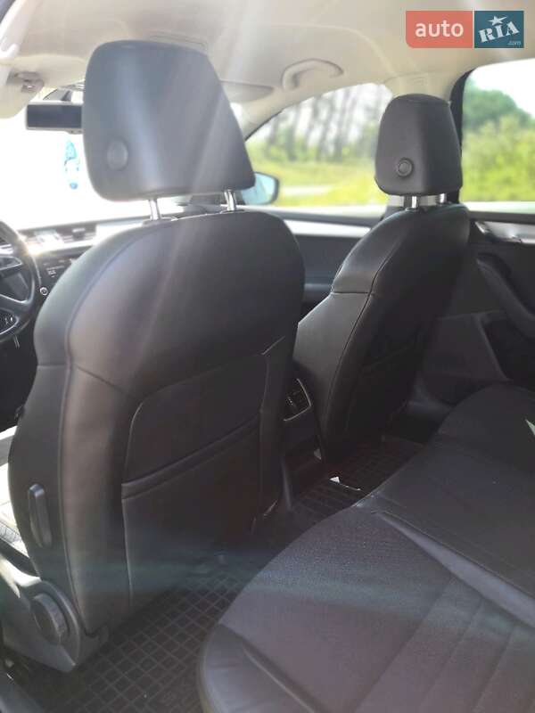 Универсал Skoda Octavia 2013 в Лохвице