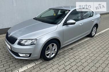 Седан Skoda Octavia 2016 в 