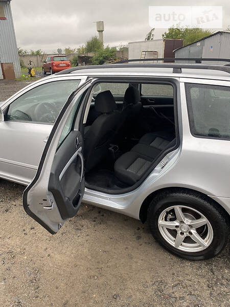 Універсал Skoda Octavia 2009 в Луцьку