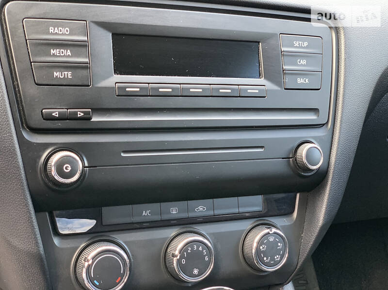 Седан Skoda Octavia 2013 в Тернополі фото 25 Седан Skoda Octavia 2013 в Тернополі