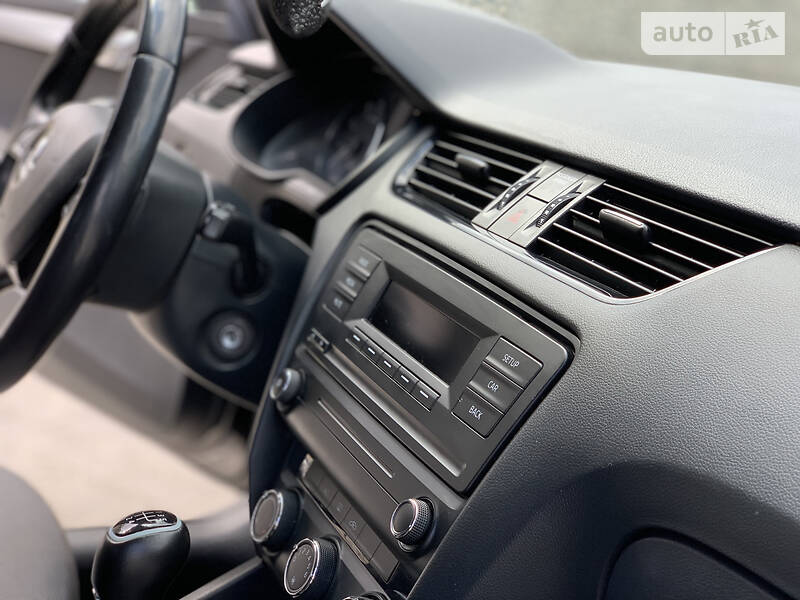 Седан Skoda Octavia 2013 в Тернополі фото 45 Седан Skoda Octavia 2013 в Тернополі