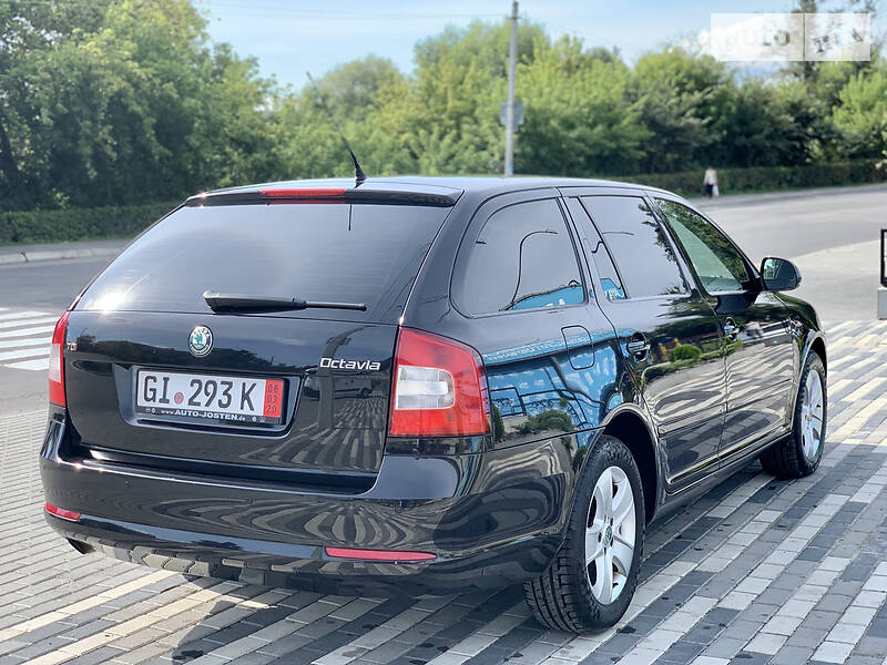 Універсал Skoda Octavia 2012 в Хмельницькому