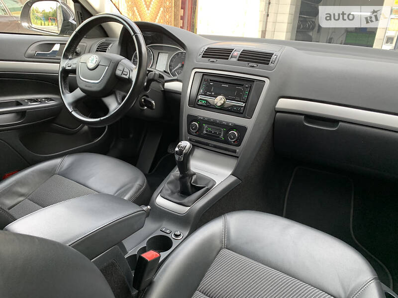 Універсал Skoda Octavia 2012 в Хмельницькому