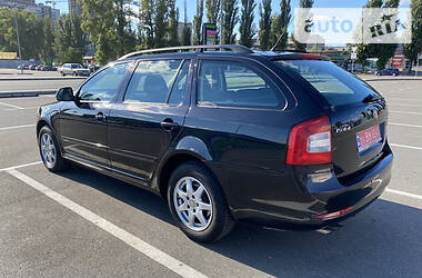 Универсал Skoda Octavia 2010 в Киеве