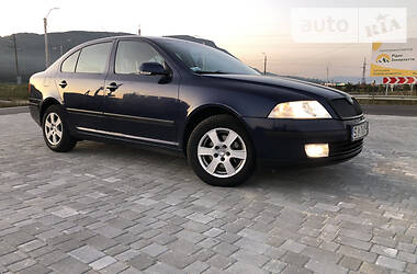 Седан Skoda Octavia 2005 в Хусте