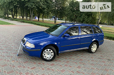 Универсал Skoda Octavia 2008 в Лубнах