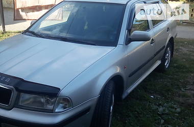 Универсал Skoda Octavia 2000 в Сколе