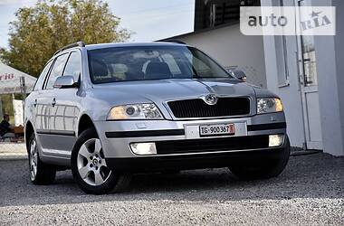 Универсал Skoda Octavia 2009 в Дрогобыче