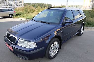 Універсал Skoda Octavia 2003 в Чернігові