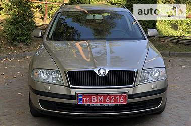 Универсал Skoda Octavia 2006 в Дрогобыче