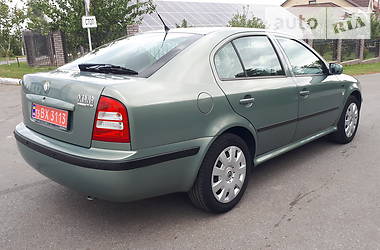 Лифтбек Skoda Octavia 2002 в Луцке