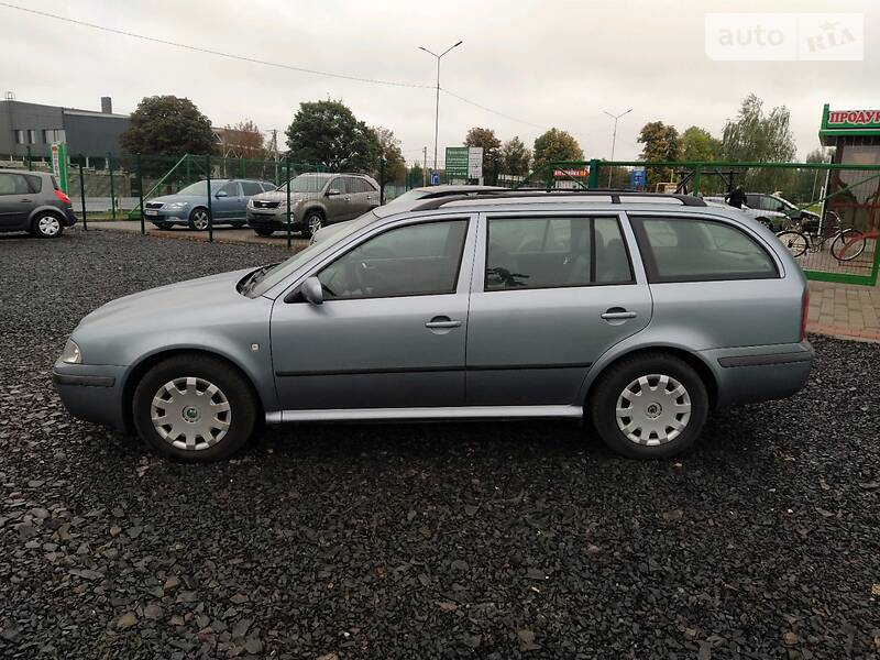Универсал Skoda Octavia 2001 в Луцке