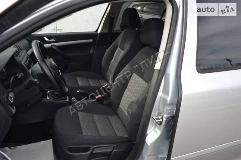 Универсал Skoda Octavia 2011 в Хмельницком