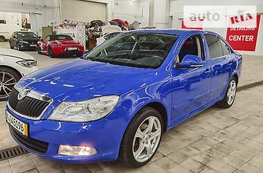 Седан Skoda Octavia 2009 в Киеве