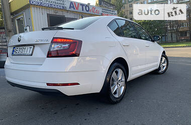 Седан Skoda Octavia 2018 в Кривом Роге