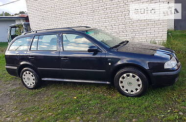 Универсал Skoda Octavia 2001 в Калуше