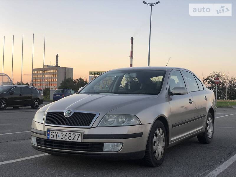 Седан Skoda Octavia 2005 в Межгорье