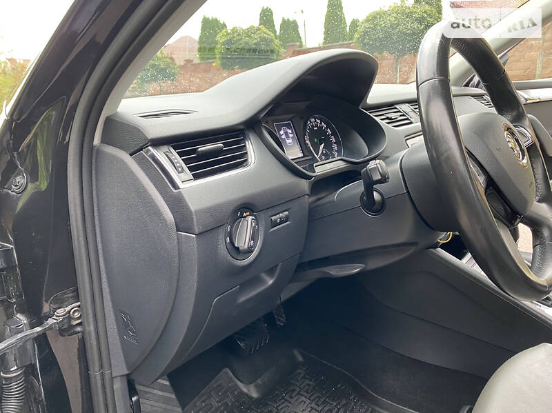 Универсал Skoda Octavia 2014 в Ровно