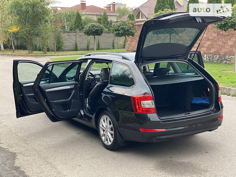 Универсал Skoda Octavia 2014 в Ровно