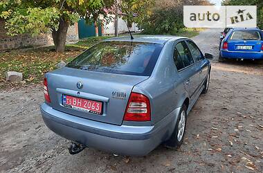 Хэтчбек Skoda Octavia 2003 в Полтаве