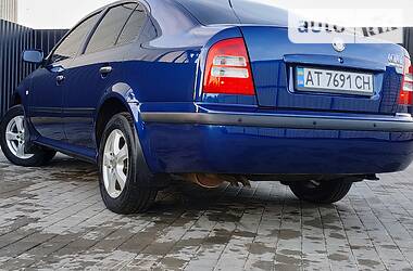 Седан Skoda Octavia 2008 в Ивано-Франковске