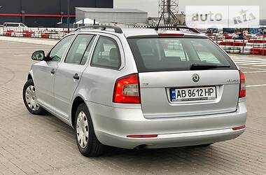 Универсал Skoda Octavia 2012 в Виннице