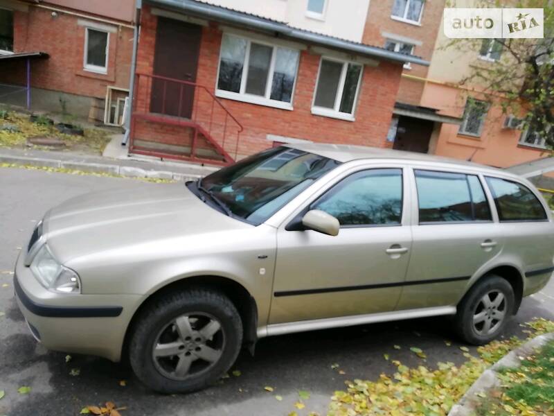 Універсал Skoda Octavia 2004 в Полтаві