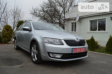 Универсал Skoda Octavia 2015 в Харькове