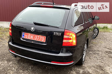 Универсал Skoda Octavia 2012 в Дрогобыче