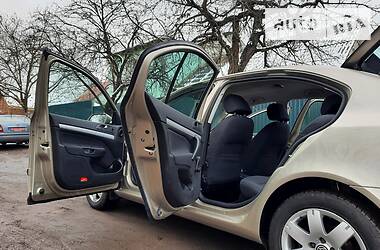 Хэтчбек Skoda Octavia 2005 в 