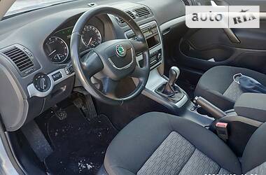 Универсал Skoda Octavia 2009 в 