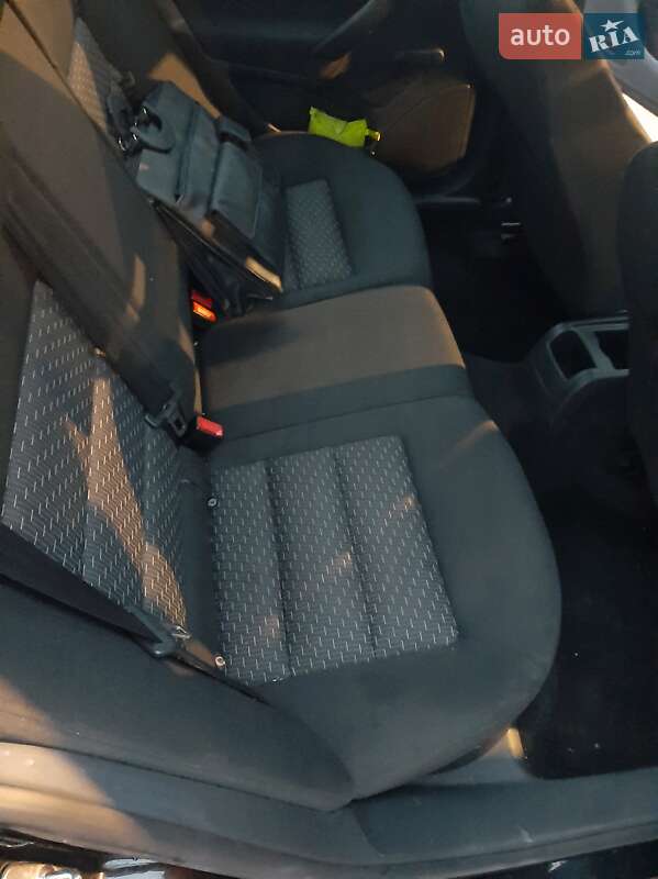 Универсал Skoda Octavia 2010 в Ужгороде