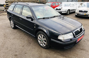 Универсал Skoda Octavia 2001 в Полтаве