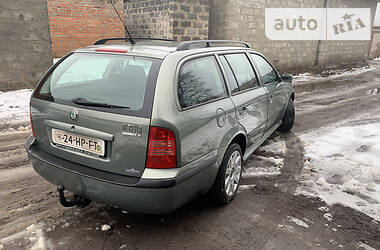 Универсал Skoda Octavia 2001 в Харькове