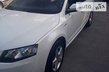 Універсал Skoda Octavia 2014 в Кропивницькому