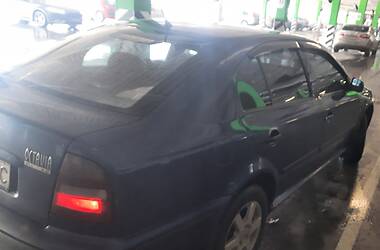 Лифтбек Skoda Octavia 2000 в Киеве