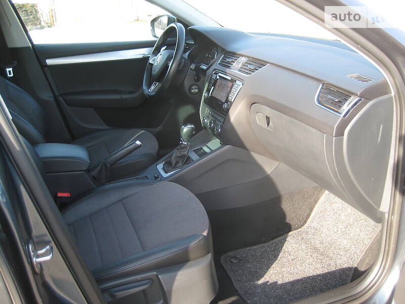 Універсал Skoda Octavia 2015 в Бердичеві