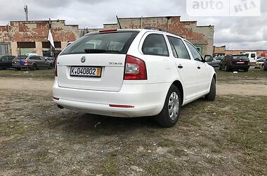 Универсал Skoda Octavia 2012 в Дубно