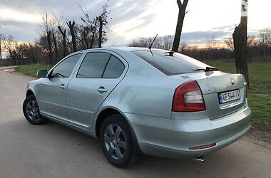 Седан Skoda Octavia 2011 в Кривом Роге