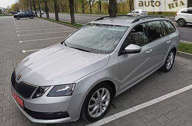 Универсал Skoda Octavia 2017 в Луцке