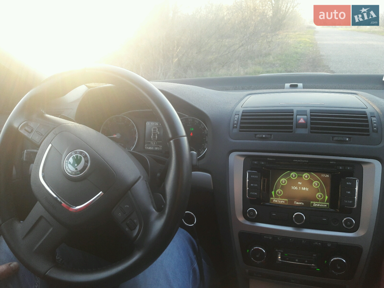2012 Skoda Octavia - мініатюра 2