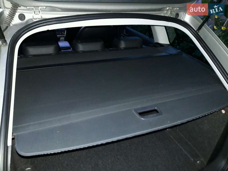 Универсал Skoda Octavia 2012 в Чернигове