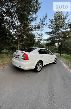 Хэтчбек Skoda Octavia 2011 в Днепре