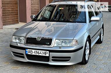 Универсал Skoda Octavia 2003 в Виннице